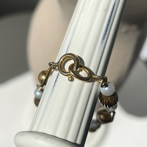Vintage Gold Filled Bracelet with Manmade Pearls and Gold Filled Beads - Picture 4 of 10